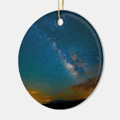Taos、ニューメキシコ上の銀河 セラミックオーナメント (左)