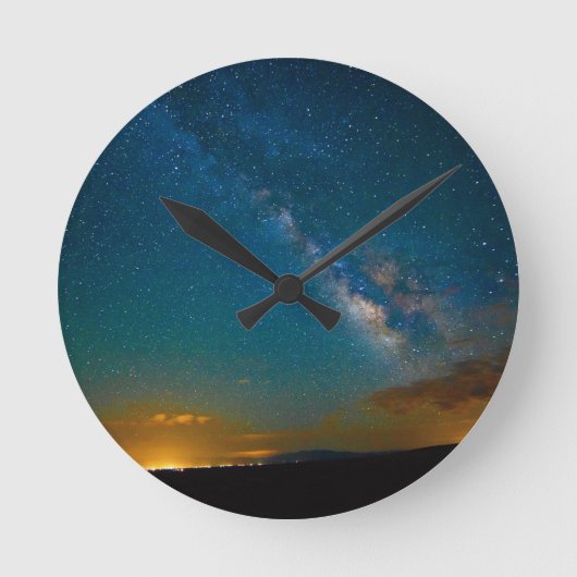 Taos、ニューメキシコ上の銀河 ラウンド壁時計 (正面)
