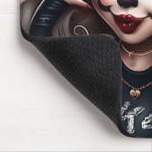 Tapis Sourie Woman with Clown Makeup 4 マウスパッド (コーナー)