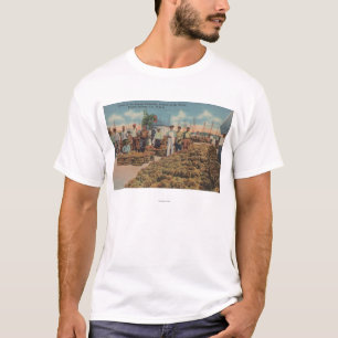 Tarpon Springs、FL -スポンジ交換の場面 Tシャツ