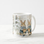Tasse de Noël illustrée de jolis lapins. コーヒーマグカップ (正面右)
