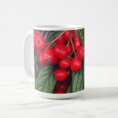 Tasse mit herbstlichen, roten Vogelbeeren コーヒーマグカップ (正面左)
