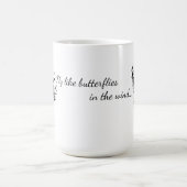 Tasse mit Schmetterlingsmotiv- Flügel der Freiheit モーフィングマグカップ (中央)