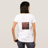 Tattered Canvas Abstract in Rust and Earth Tシャツ (裏面フル)