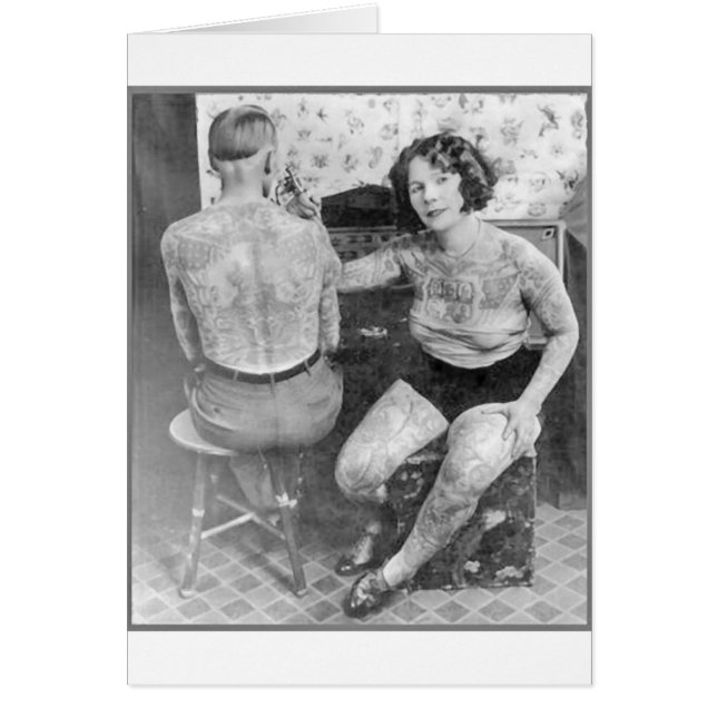 Tattoo Artist女性 (正面)