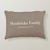 Taupeファミリー名「確立」(バックパターン) アクセントクッション (正面)