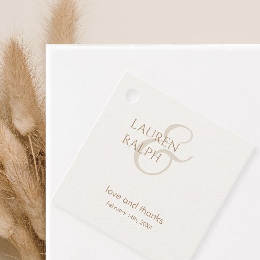 Taupe & アイボリーカップルMonogramありがとう フェイバータグ