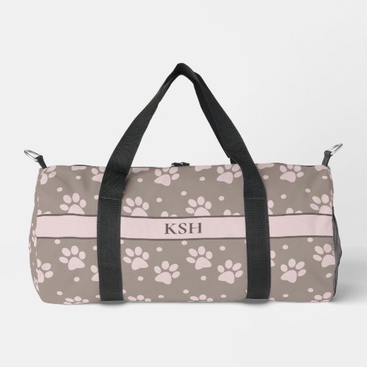 Taupe & Pink Paw Print Duffel Bag – Personalized ダッフルバッグ (正面)