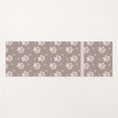 Taupe & Pink Paw Print Yoga Mat – Stylish Neutral  ヨガマット (正面(横))