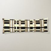 Taupe、Tan、Black、WhiteのPlaid モダン ボディピロー (裏面)