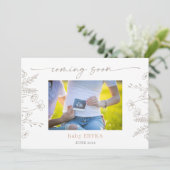 Taupe Wildflower Boho Pregnancy Announcement Card 招待状 (スタンド正面)