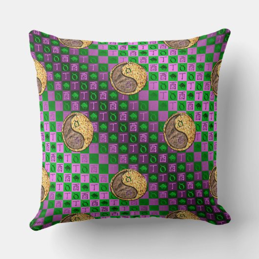 Taurus & Fire Rooster クッション (裏面)