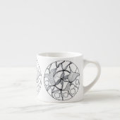 Taza con diseño de flores y mariposa abstracta エスプレッソカップ (右)