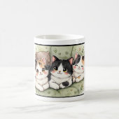 Taza de tres Gatitos Kawaii Sentados コーヒーマグカップ (中央)