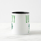Taza Lucky Clover St Patricks Day  マグカップ (中央)