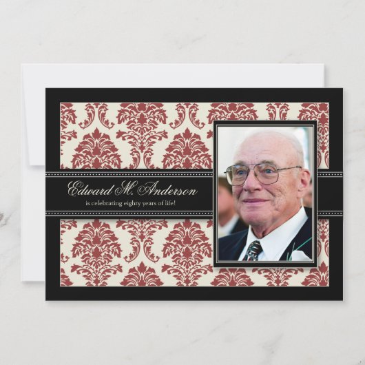{TBA}ゴールデンイヤーズダマスク誕生日招待状（赤） 招待状 (正面)
