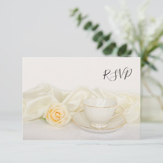 Tea Cup and White Rose Wedding RSVP Reply Card (スタンド正面)