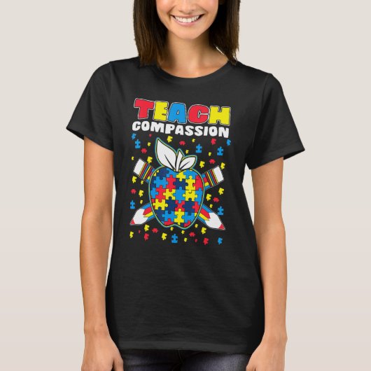 Teach Compassion Puzzle Piece Teacher Autism Aware Tシャツ (正面)
