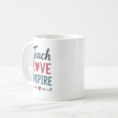 Teach Love Inspire コーヒーマグカップ (正面左)