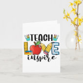 Teach Love Inspire Shirt Funny Ck To School Teache カード (黄色い花)
