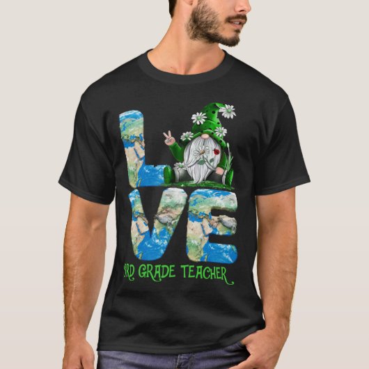 Teacher Earth Day 2023 Gnome 3rd Grade Teacher Tシャツ (正面)