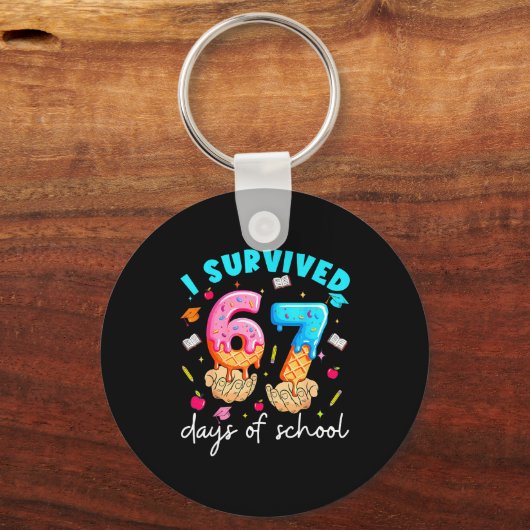 Teacher I Survived 67 Days Of School Funny Meme Ba キーホルダー (正面)