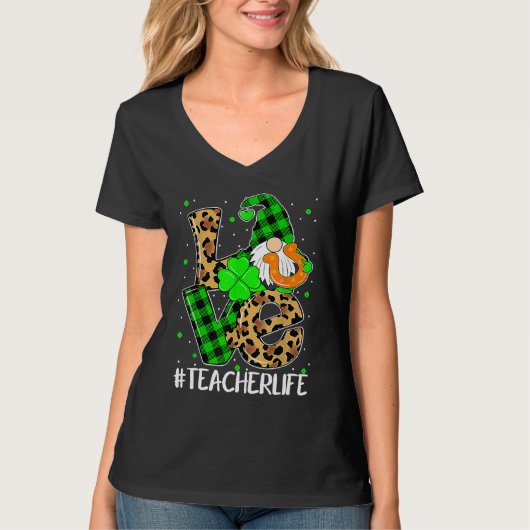 Teacher Life Love Gnomes Teacher Shamrock St Patri Tシャツ (正面)