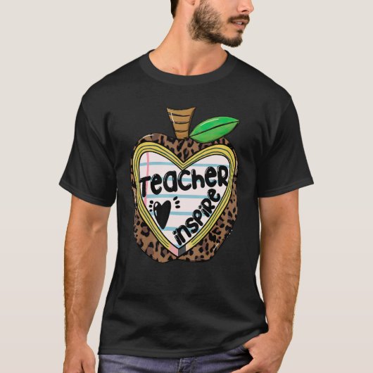 Teacher Loves Inspire Leopard Apple School Life Tシャツ (正面)