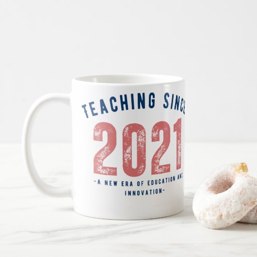 Teacher Mug | Teaching Since 20212 コーヒーマグカップ (ドーナツ)