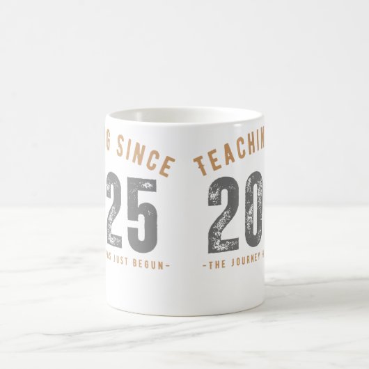 Teacher Mug | Teaching Since 2025 コーヒーマグカップ (中央)