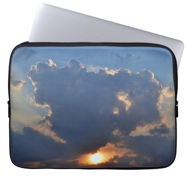 Teacup Cloud Formation by STaylorとの夕日 ラップトップスリーブ (正面)