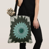 Teal and Green Geometric Mandala Pattern トートバッグ (クローズアップ)