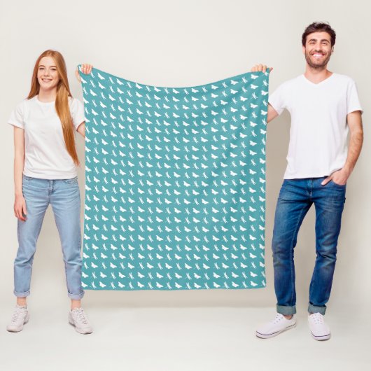 Teal and White Butterfly and Dragonfly Pattern フリースブランケット (インサイチュ)