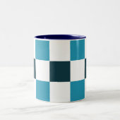 Teal Blue Checkerboard ツートーンマグカップ (中央)