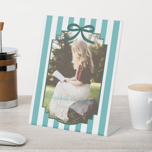 Teal Green Graduation 台座サイン (インサイチュ)