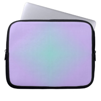 Teal Lavender Glow ラップトップスリーブ