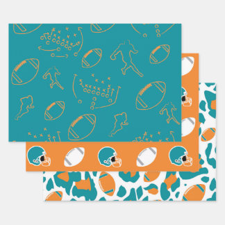 Teal, Orange & White Football Patterns ラッピングペーパーシート