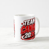 TEAM CANADA 2026 サッカーファンマグ | カナダ人 コーヒーマグカップ (正面右)