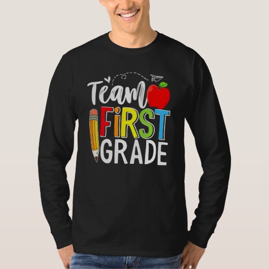 Team First Grade Shirt Teacher Student Kids Back T Tシャツ (正面)