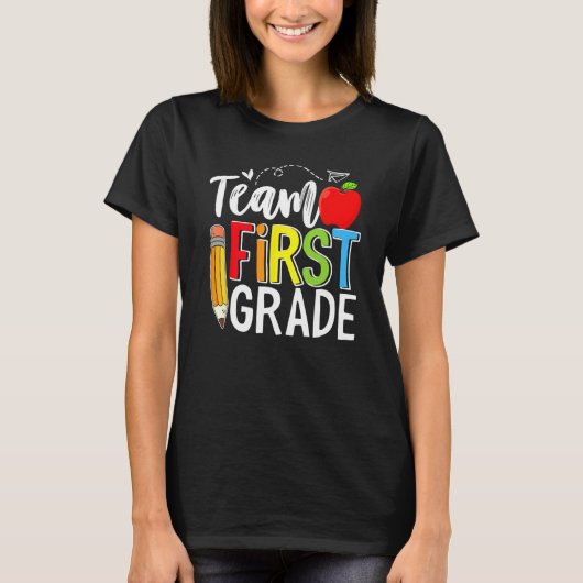 Team First Grade Shirt Teacher Student Kids Back T Tシャツ (正面)