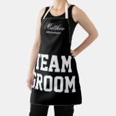 Team GroomsmenのGroomsmenの結婚式パーティーのパーティー エプロン (インサイチュ)
