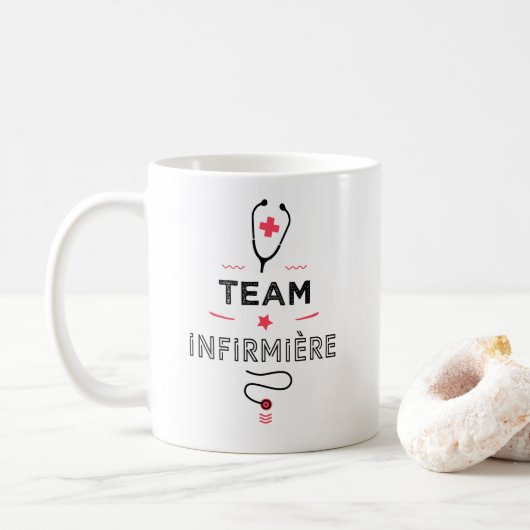 Team infirmiere コーヒーマグカップ (ドーナツ)