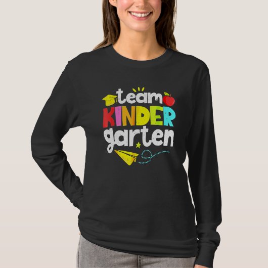 Team Kindergarten Teacher Student  Back To School  Tシャツ (正面)