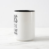 TEARS OF THE PEOPLE I BEAT AT PICKLEBALL ツートーンマグカップ (中央)