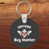 Tech Keychain おもしろい - 「Certified Bug Hunter」 キーホルダー (正面)