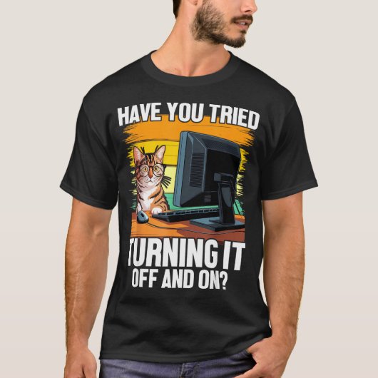 Tech Suprt Humor I Cat Engineer Computer It Guy  Tシャツ (正面)
