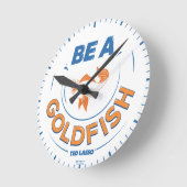 Ted Lasso | Be A Goldfish ラウンド壁時計 (傾斜)