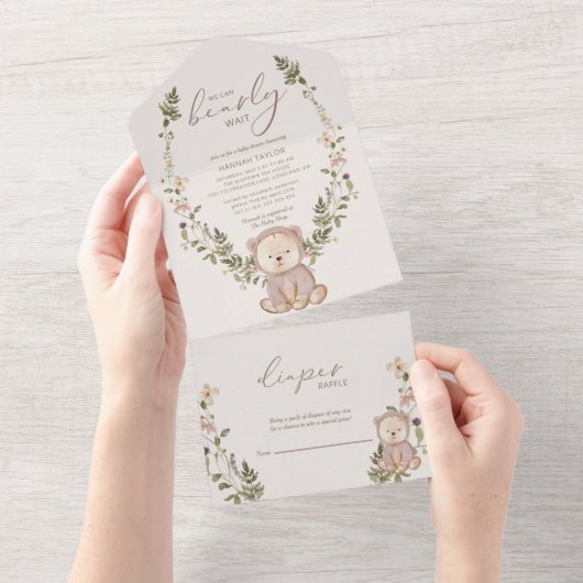 Teddy Bear我々は赤ちゃんシャワーを待つことができる オールインワン招待状 (貼ってはがせる)