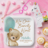 Teddy Bear Blue我々は赤ちゃんシャワーを待つことができる ペーパープレート (パーティー)