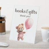 Teddy Bear Girlベビーシャワー本とギフト 台座サイン (インサイチュ)